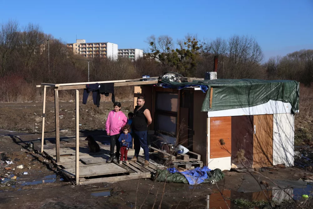 - februar 2024 - Lunik IX, romsko naselje, kjer živijo najsiroma&scaron;nej&scaron;i ljudje. Ko&scaron;ice, Slova&scaron;ka- romi, cigani, rev&scaron;čina, siroma&scaron;tvo, geto //FOTO: Jaka GasarOPOMBA: ZA OBJEKTIV - REPORTAŽA
