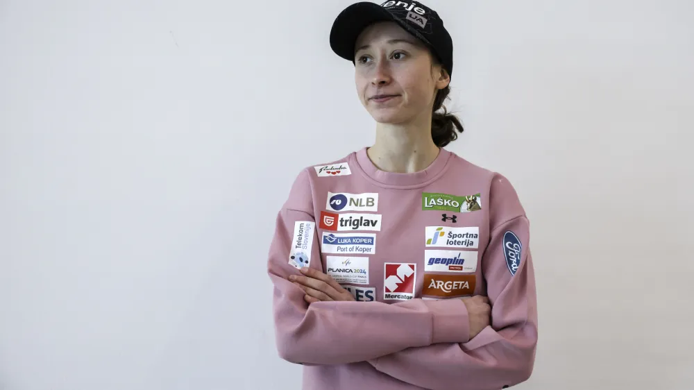 Nika Prevc- 20.12.2023 &ndash; Smučarska zveza Slovenije - nordijske discipline &ndash; smučarske reprezentance v smučarskih skokih, smučarskem teku in nordijski kombinaciji //FOTO: Jaka Gasar