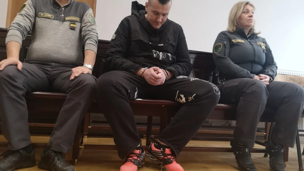 Tilen Novak obtoženi smrt dečka v avtomobilu Sveti Lovrenc