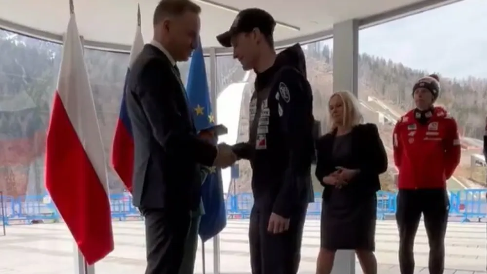 Poljsko odlikovanje za Anžeta lani&scaron;ka.