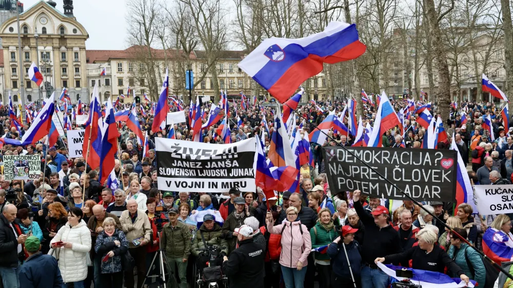 21.03.2024<br>shod v organizaciji SDS - proti politiki Golobove vlade<br>Kongresni trg, Ljubljana<br><br>Foto Jaka Gasar<br><br>