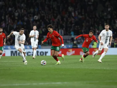 Timi El&scaron;nik in Adam Gnezda Čerin26.3.2024 nogomet Slovenija - Portugalska prijatelska tekma - prijateljska nogometna tekma med reprezentancama Slovenije in PortugalskeFOTO: Luka Cjuha