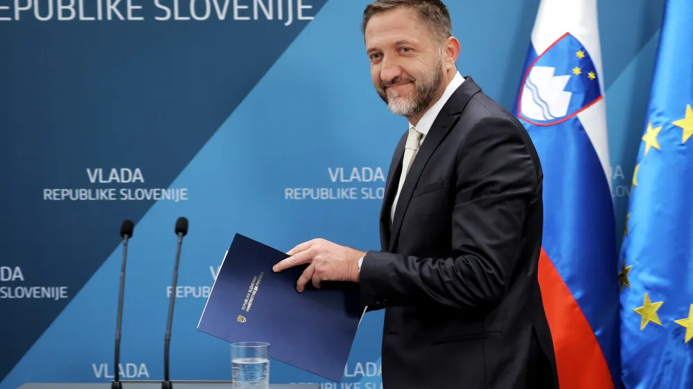 Klemen Bo&scaron;tjančič, finančni minister v Golobovi vladi, bo odslej tudi podpredsednik stranke Gibanje Svoboda. Foto: Arhiv Dnevnika