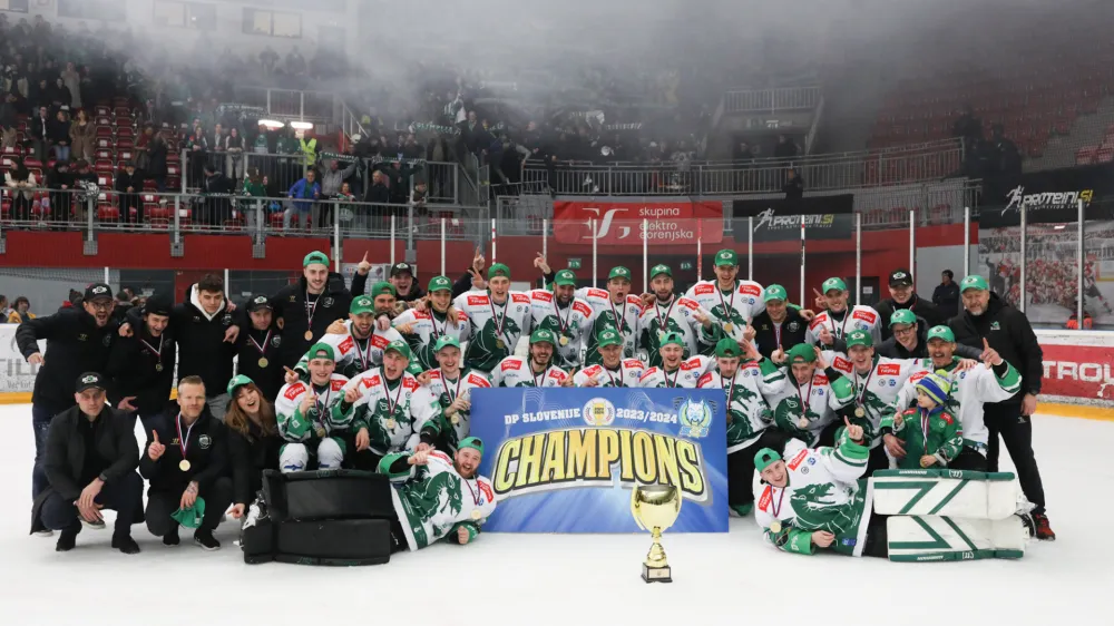 SŽ Olimpija državni prvak v hokeju 2024.. 15.03.2024. Finale Državnega prvenstva v hokeju, 4. tekma Sij Acroni Jesenice - SŽ Olimpija. FOTO:Bojan Velikonja 