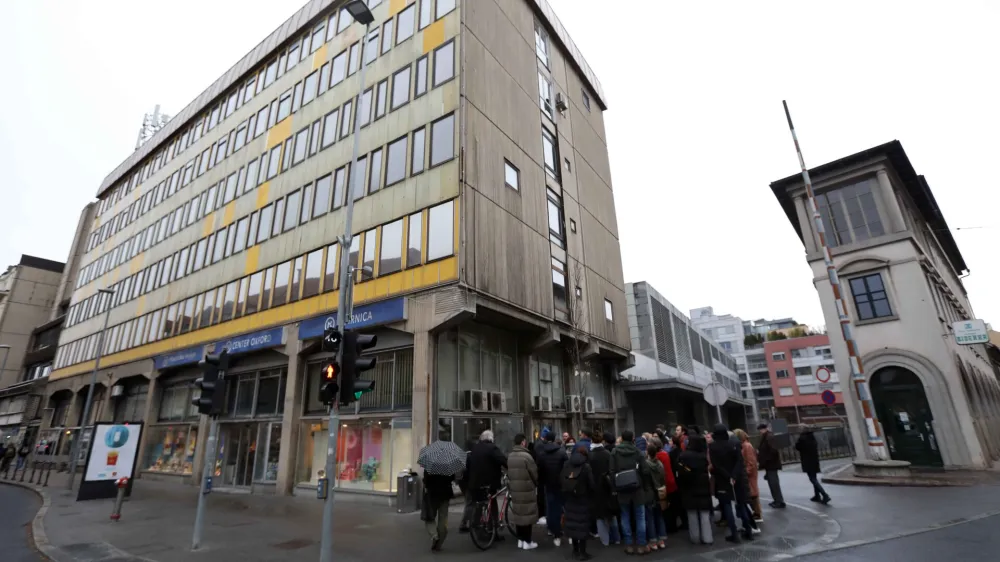 25.03.2024 - vodstvo po arhitektekturni dedi&scaron;čini, Dnevnik, tiskarna, Ljudska pravica in KanarčekErvin Hladnik MilharčičFoto: Tomaž Skale