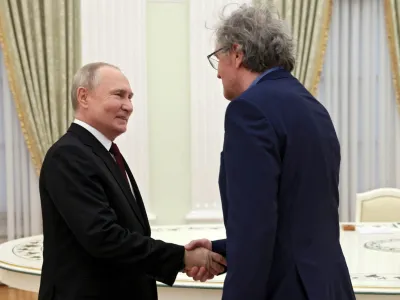 Russian President Vladimir Putin attends a meeting with Serbian film director Emir Kusturica in Moscow, Russia, April 2, 2024. Sputnik/Mikhail Metzel/Kremlin via REUTERS ATTENTION EDITORS - THIS IMAGE WAS PROVIDED BY A THIRD PARTY.