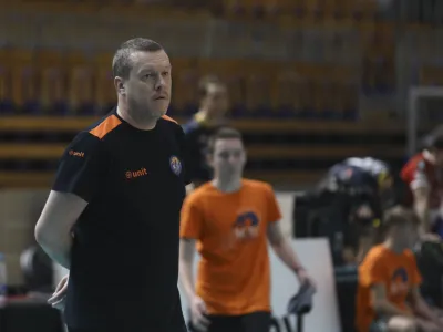 Radovan Gačić ni več trener ACH Voleyja, namesto njega 19-kratne državne prvake vodi Matjaž Hafner. Foto: Luka Cjuha