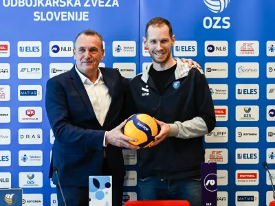 Metod RopretTine Urnaut- 4.04.2024 &ndash; novinarska konference Odbojkarske zveze Slovenije //FOTO: Nik Erik Neubauer