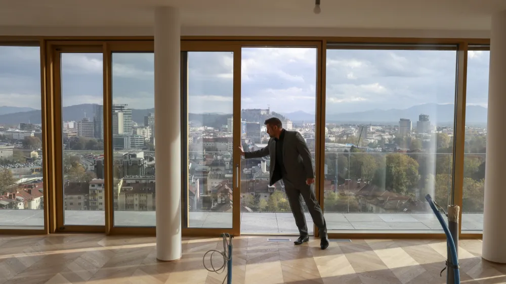 - 09.11.2023 &ndash; otvoritev - stanovanjsko poslovni kompleks Bellevue Living &ndash; luksuzna soseska ob Celov&scaron;ki cesti v Ljubljani - nepremičnine //FOTO: Jaka Gasar