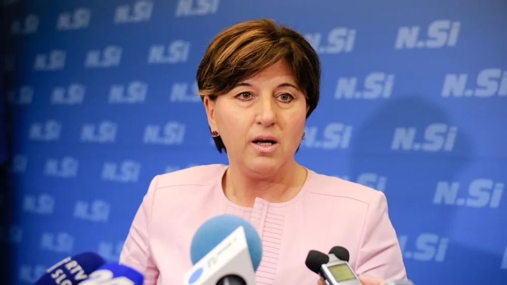koda ???Izjava predsednice stranke NSI, Ljudmile Novak v DZFoto:Nebojsa Tejic/STA