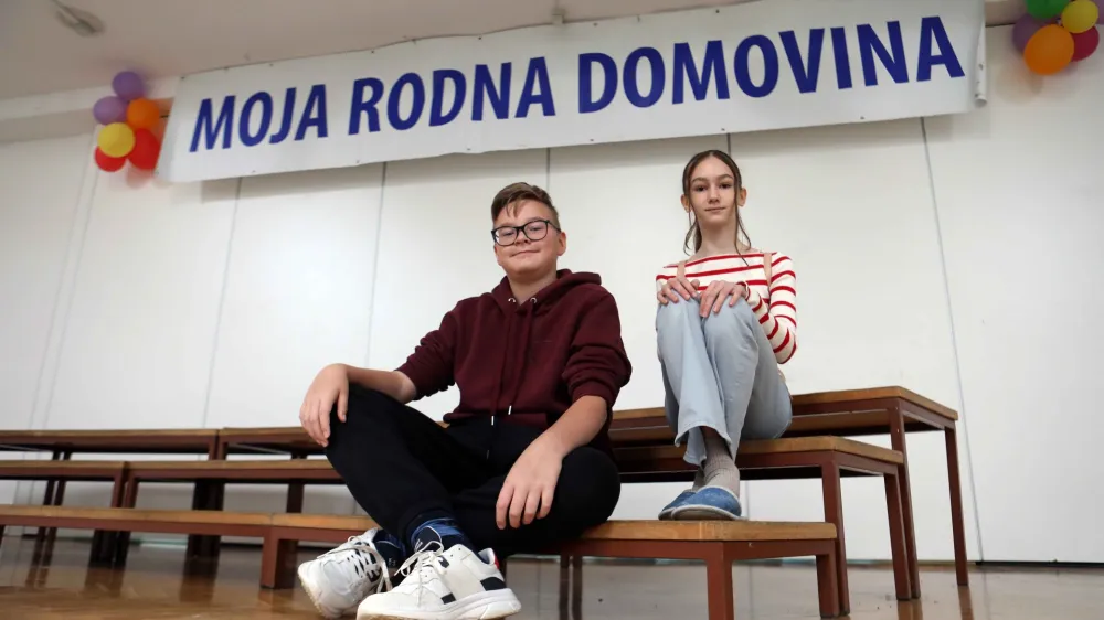 Ljubljanska osnovno&scaron;olca Andraž &Scaron;tos in Mia Vrečko sta le dva od nagrajencev, ki so sodelovali na državnem literarnem natečaju.&nbsp;