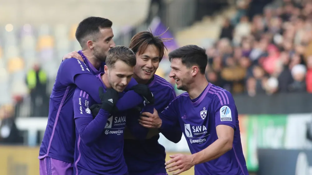 Maribor - nogomet - derbi - Nk Maribor in Nk Olimpija - gol