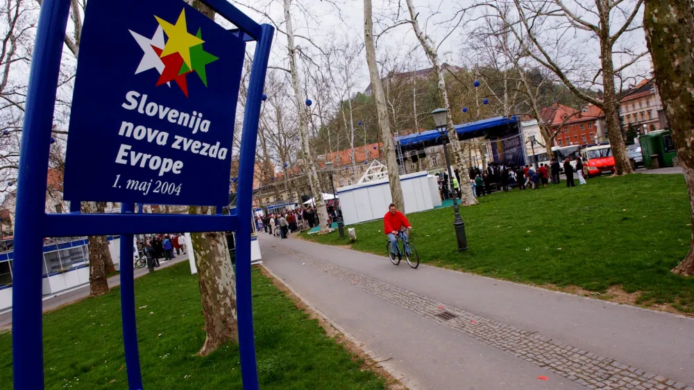 EU - evropa, Park Zvezda - prireditev ob vstopu Slovenije v Evropsko unijo