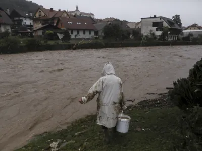 &Scaron;kofja Loka - Pu&scaron;tal05.08.2023 najhuj&scaron;e poplave v zgodovini Slovenije - slovenija pod vodo - poplave - sanacija - či&scaron;čenjeFOTO: Luka Cjuha