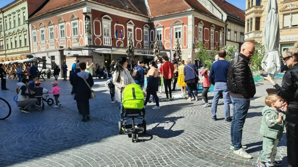 Sobotna prireditev na Ptuju - dan odprtih vrat