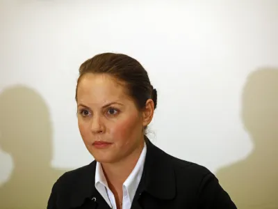 odvetnica kardinala Franca Rodeta Nina Zidar Klemenčič-  predstavitev rezultata testa očetovstva, ki ga je na podlagi vzorcev kardinala Franca Rodeta in Petra Stelzerja opravil nem&scaron;ki in&scaron;titut.- negativen test očetovstva v primeru Stelzer-Rode //FOTO: Jaka Gasar