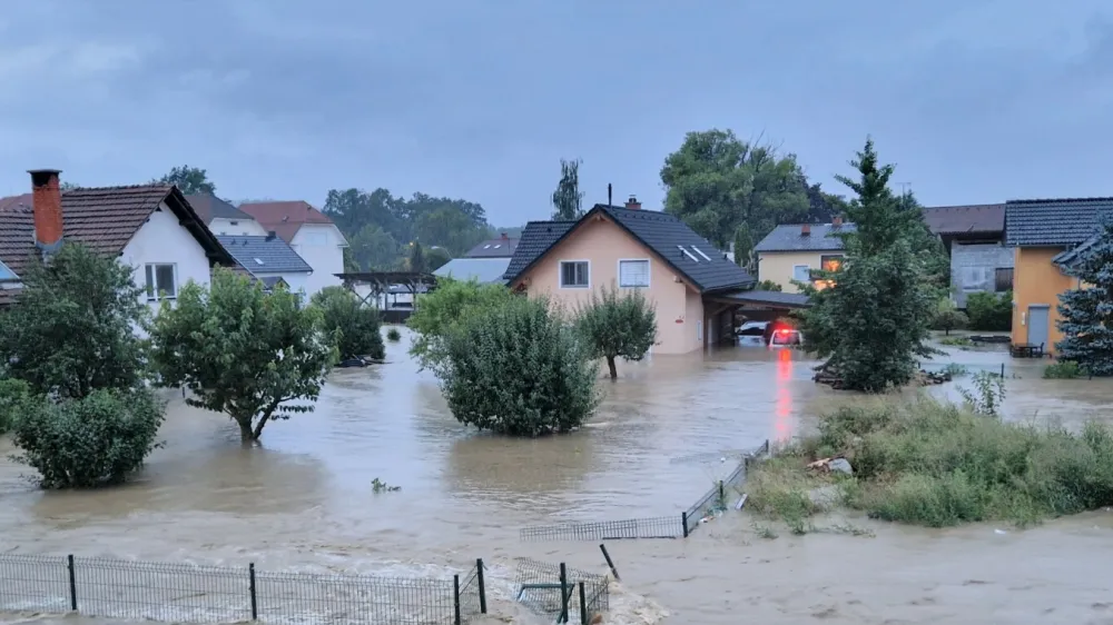 Iskrica, Moste pri Komendi, vodna ujma. Foto: arhiv družine Morel Bera