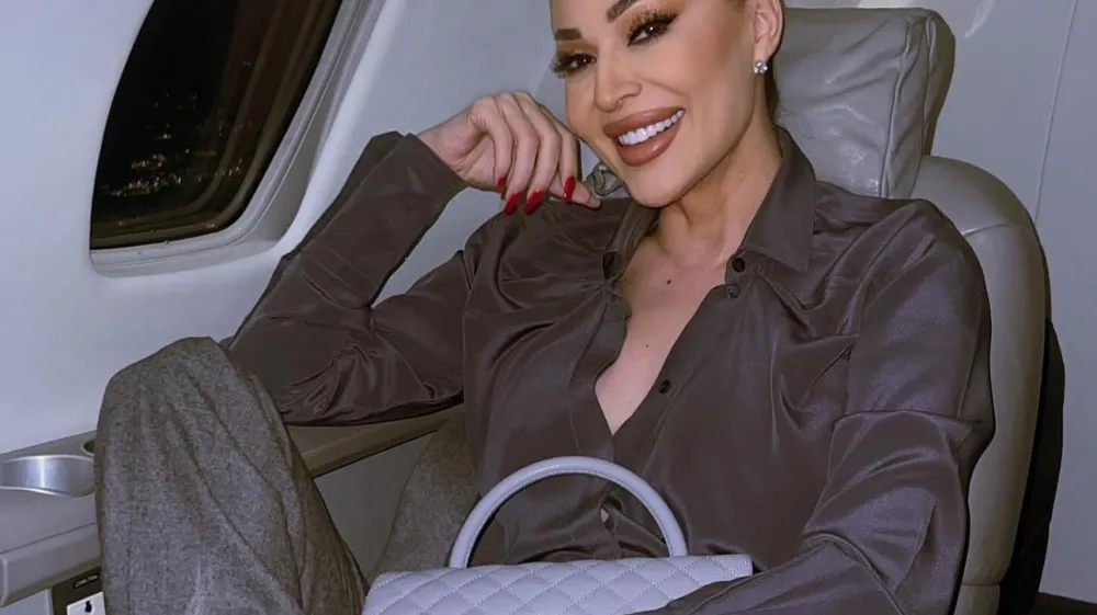 Ceca na Cipru vsako leto preživi kar nekaj časa. F instagram