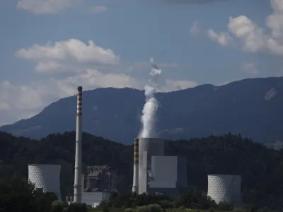 Termoelektrarna &Scaron;o&scaron;tanj - TE&Scaron; 6- 04.08.2022 &ndash; Velenje &ndash; Velenjska plaža - jezero //FOTO: Luka Cjuha