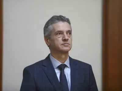 predsednik vlade dr. Robert Golob- 16.10.2023 &ndash; Ministrstvo za zdravje - primopredajo poslov med dr. Robertom Golobom, ki je začasno opravljal funkcijo ministra za zdravje, in novo ministrico za zdravje dr. Valentino Prevolnik Rupel, //FOTO: Luka Cjuha