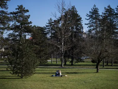 ValentinovoPark Tivoli- 14.2.2024 - Pomlad je pri&scaron;la v mesto.// FOTO: Nik Erik Neubauer