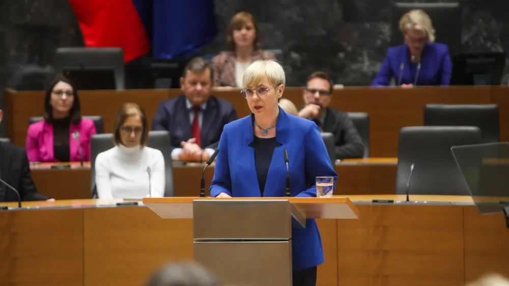 predsednica republike Nata&scaron;a Pirc Musar je na lastno pobudo prvič nagovorila poslance - 13.12.2023 &ndash; Državni zbor RS - 15. redna seja DZ &ndash; //FOTO: Bojan Velikonja