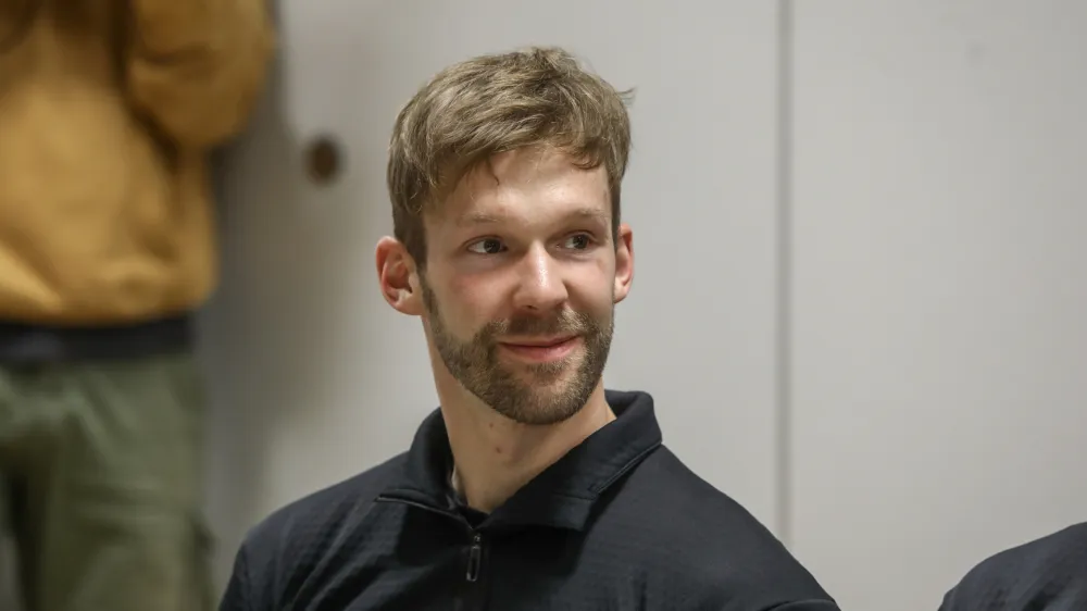 Anže Peharc28.03. 2024 - novinarska konferenca, slovenska članska in mladinska reprezentanca v &scaron;portnem plezanju Planinska zveza SlovenijeFOTO: Luka Cjuha