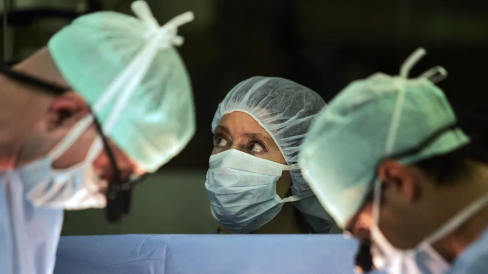 Kdo bo izvajal celjske operacije na odprtem srcu in kako daleč so s pripravami, &scaron;e ni znano. Fotografija je simbolična.