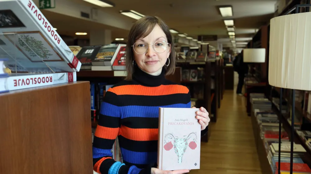 Anja Mugerli, pisateljica - dobitnica nagrade Evropske unije za književnost 2021 ob predstavitvi svoje nove knjige Pričakovanja - 14.02.2023 &ndash; Cankarjeva založba - srečanje z uredniki - predstavili Knjižni program Cankarjeve založbe 2023.//FOTO: Tomaž Skale