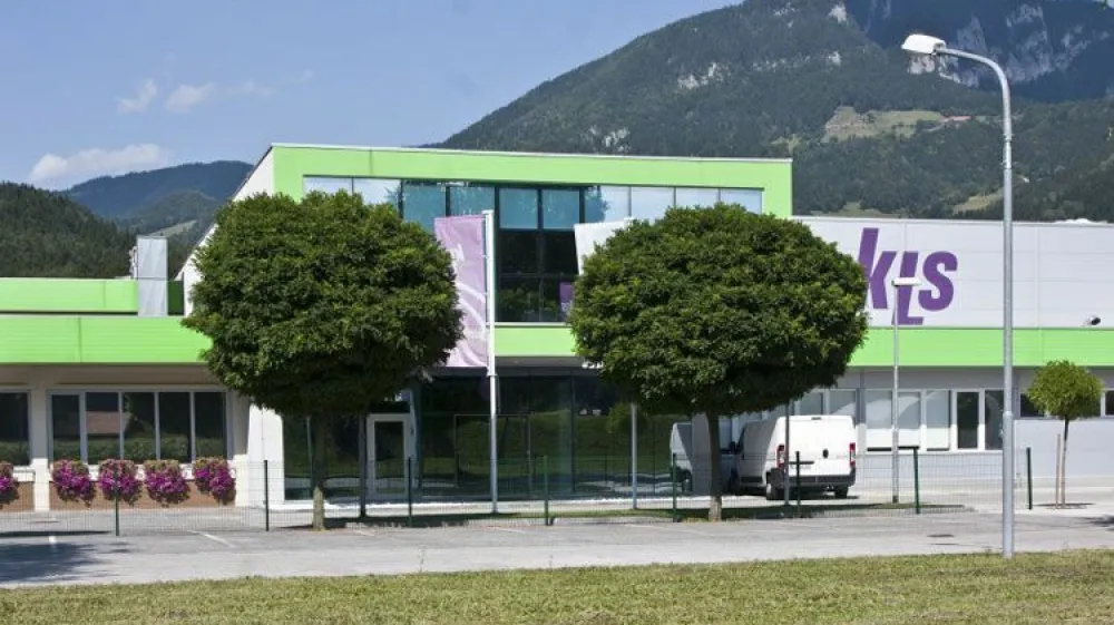 Investicijski projekt zelo pomemben tudi za globalni in hitrej&scaron;i razvoj avtomobilske industrije v smeri zniževanja ogljičnega odtisa in prehod na zelene, čistej&scaron;e tehnologije. (Foto: KLS)