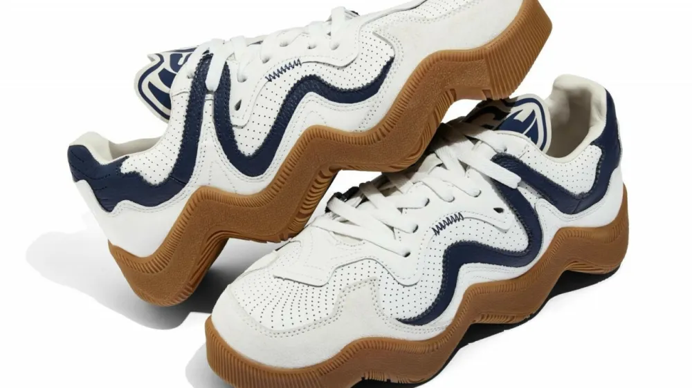 Kolektiv MSCHF v posmeh sambicam