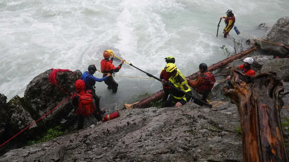 Re&scaron;evalci na delu.