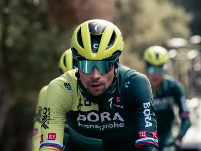 Primož Roglič na novem kolesu.