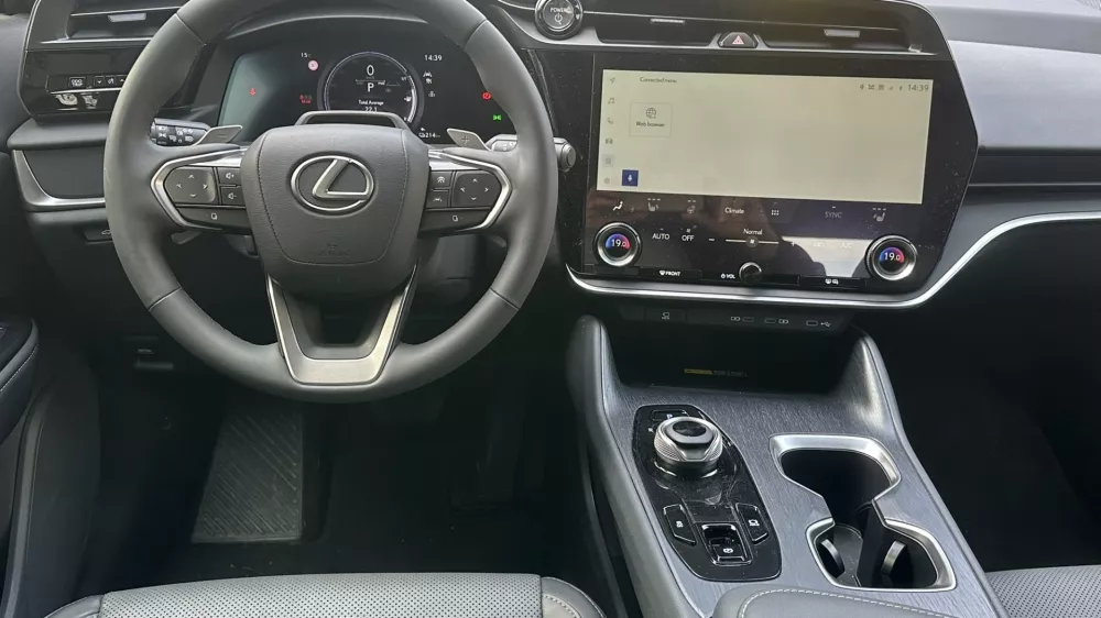 Lexus RZ / Foto: Matjaž Terzič