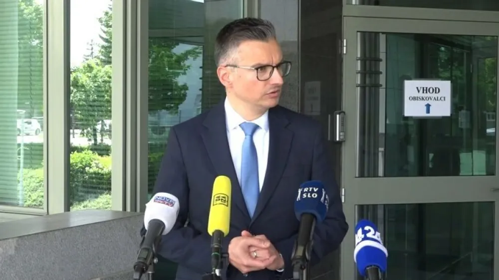 &Scaron;arca je &scaron;ele Dnevnik seznanil z okoli&scaron;čino, da je leta 2019 imel bližnji stik z domnevnim ruskim agentom.&nbsp;