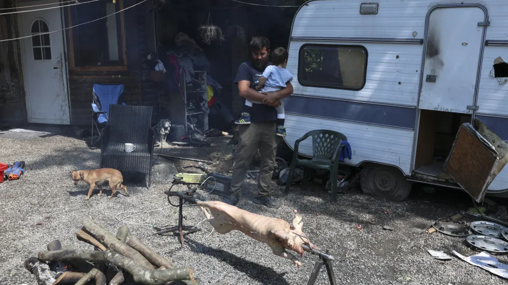 - 07.06.2023 &ndash; Romsko naselje Lepovče v občini Ribnica &ndash; romi - //FOTO: Jaka Gasar