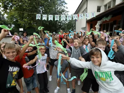 Zadrege star&scaron;ev brez poletnega varstva otrok vse večje
