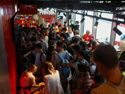 24.06.2024. Otvoritev nove restavracije verige KFC na Trža&scaron;ki cesti v Ljubljani. FOTO: Bojan Velikonja