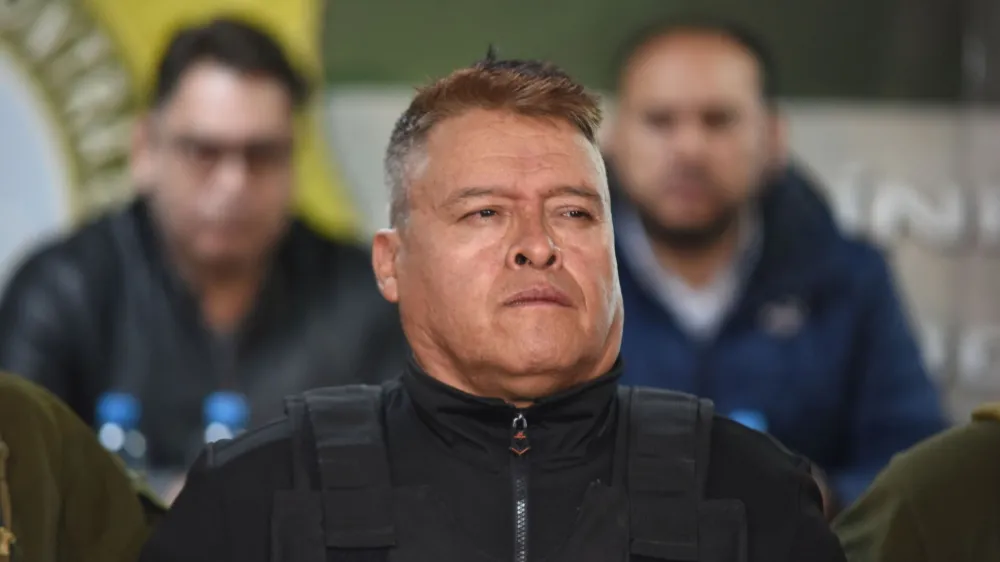 Bolivian General Juan Jose Zuniga is presented following his arrest by the authorities for a coup attempt in La Paz, Bolivia June 26, 2024. REUTERS/Claudia Morales