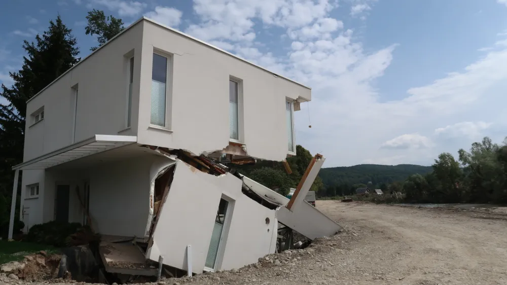 vodna ujma, Savinja, Letu&scaron;ka gmajna. Foto: Tatjana PIhlar