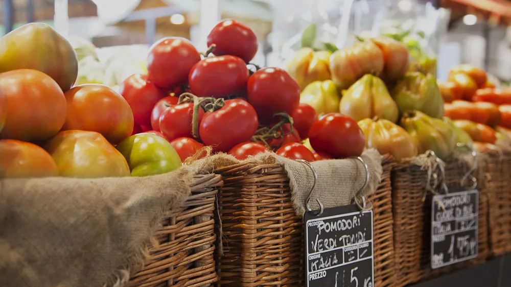 eataly, paradižniki v ko&scaron;arah