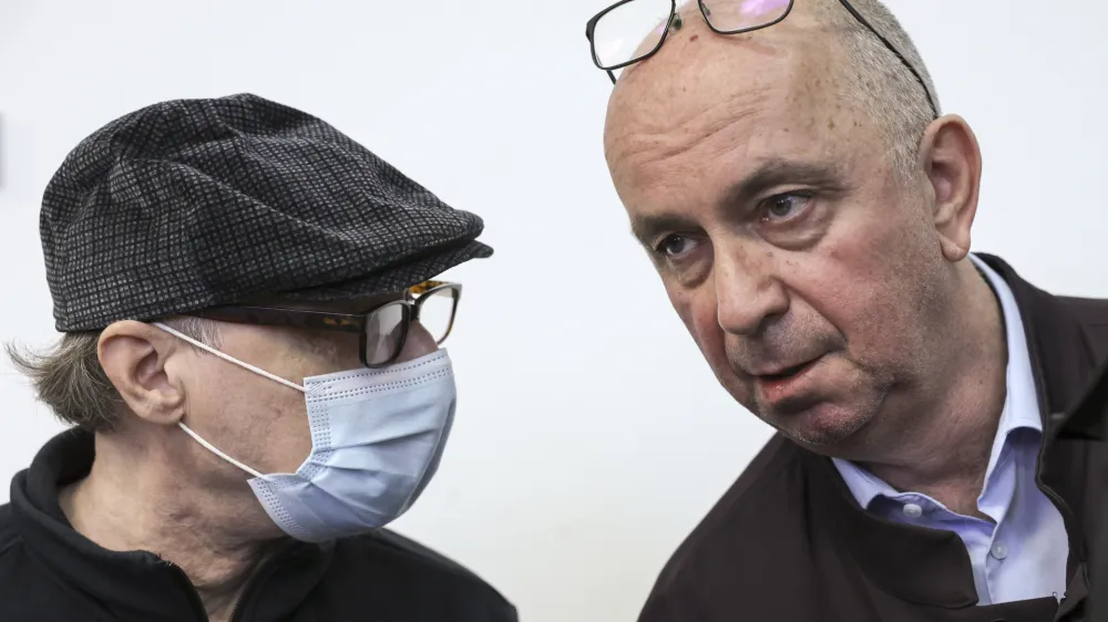 Michel Stephan je izjave priče že večkrat označil za neumne. Na sliki z zagovornikom Gorazdom Fi&scaron;erjem (desno).&nbsp;