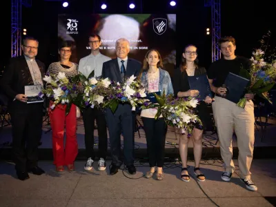 V Medvodah so ob trideseti obletnici občine podelili priznanja najbolj prizadevnim občanom.

&nbsp;