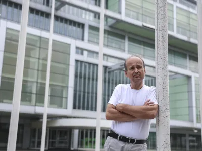 - 08.07.2024 - Gregor Ficko, &scaron;ef zbornice za gradbeni&scaron;tvo pri GZS  //FOTO: Jaka GasarOPOMBA: ZA OBJEKTIV - INTERVJU