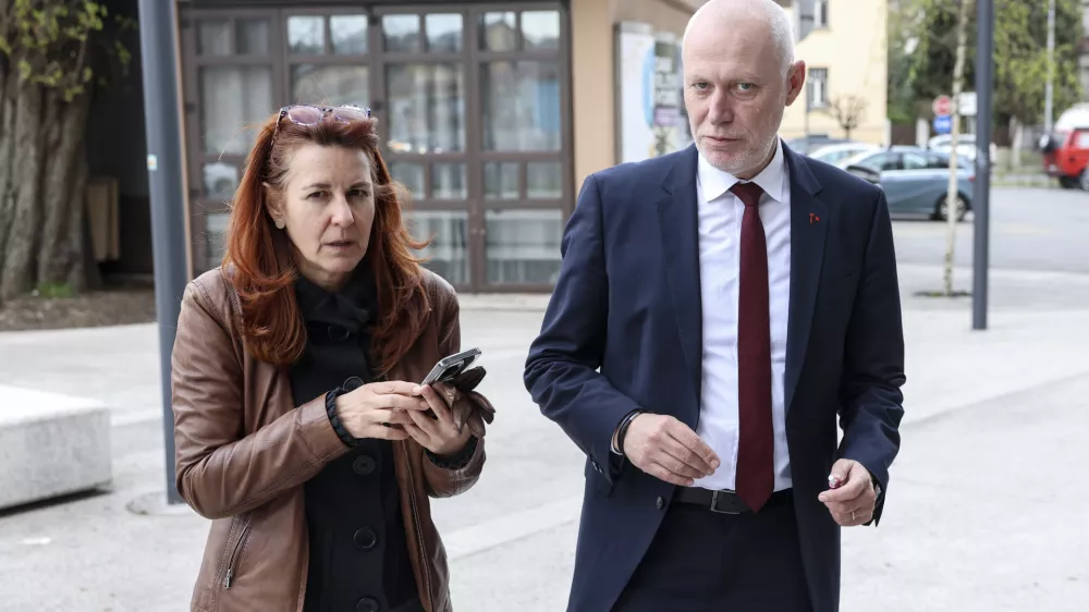 Andreja Katič, Milan Brglez- 04. 04. 2024 - predkongresno terensko srečanje članov stranke SD, na katerem bodo med drugim kandidati za vodenje SD predstavili svoje volilne programe; prostori biv&scaron;e Občine Ljubljana - Vič, Trg mladinskih delovnih brigad 7 //FOTO: Jaka Gasar