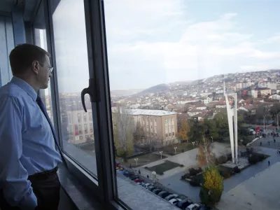 Samuel Žbogar, posebni predstavnik in vodja urada EU na Kosovu- Republika KOSOVO 2012 - Pri&scaron;tina - četrta obletnica neodvisnosti -//FOTO: Luka CjuhaOPOMBA: ZA OBJAVO V PRILOGI &ndash; DNEVNIKOV OBJEKTIV - INTERVJU 2012