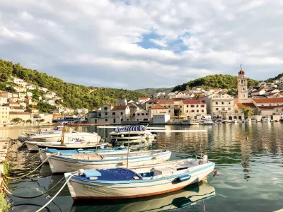 Puči&scaron;ća is a coastal town on the island of Brač in Croatia