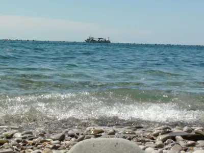 Križ pri Trstu, morje, ribi&scaron;ka ladja