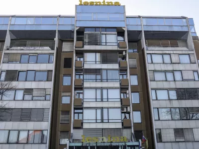 - 30.01.2023 - Poslovna stavba Lesnina, Parmova ulica 53 v Ljubljani &ndash; aretirali dva ruska agenta - ruska vohuna sta v najeti pisarni pod krinko služila ruski voja&scaron;ki obve&scaron;čevalni službi GRU //FOTO: Jaka Gasar