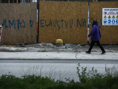 24.4.2024 - simbolična fotografija - delavske pravice - prekarno delo - solidarnost - delavec -praviceFOTO: Luka Cjuha